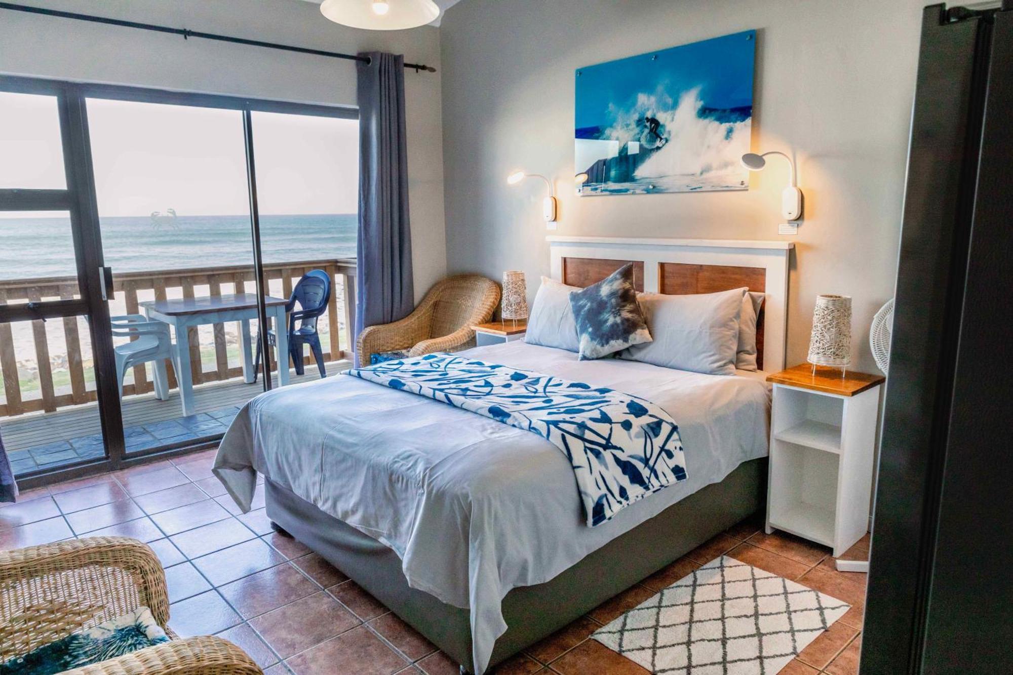 Mitford-On-Sea Aparthotel มอร์แกนส์เบย์ ภายนอก รูปภาพ