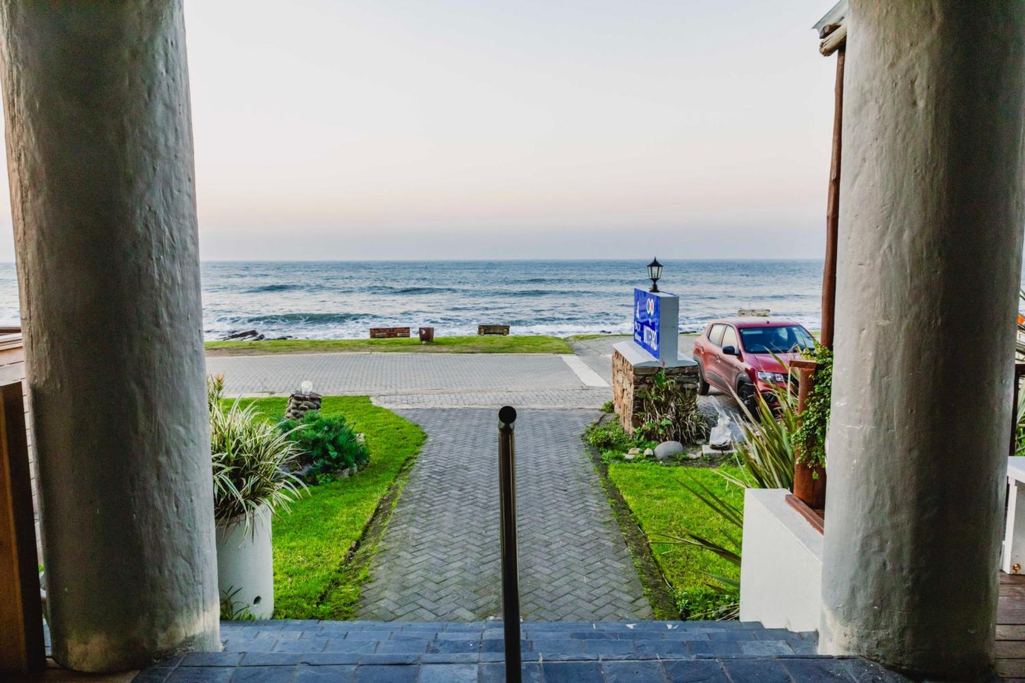 Mitford-On-Sea Aparthotel มอร์แกนส์เบย์ ภายนอก รูปภาพ